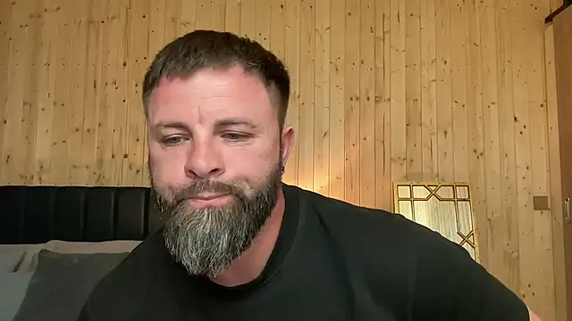 Snapshot of AlphaSparks chatting on April 2026 04:46:01 AM AlphaSparks online show from April 2026 04:46:01 AM