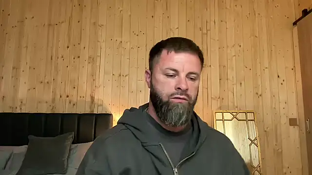 Snapshot of AlphaSparks chatting on April 2026 03:29:01 AM AlphaSparks online show from April 2026 03:29:01 AM