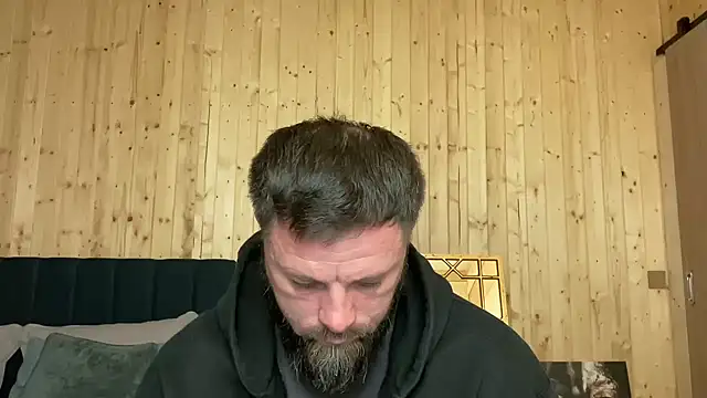 Snapshot of AlphaSparks chatting on April 2026 03:13:01 AM AlphaSparks online show from April 2026 03:13:01 AM