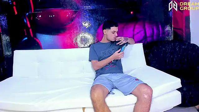 AmazingPartys online show from October 2025 12:27:01 PM