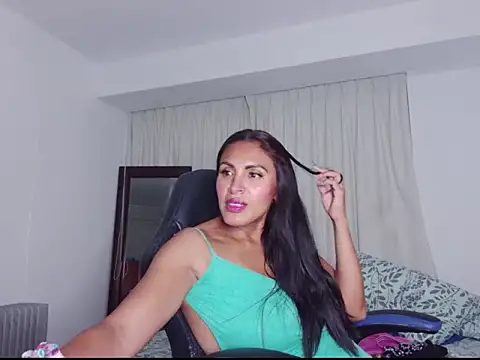 Snapshot of ms_freyax chatting on February 2025 04:21:02 AM ms freyax online show from February 2025 04:21:02 AM