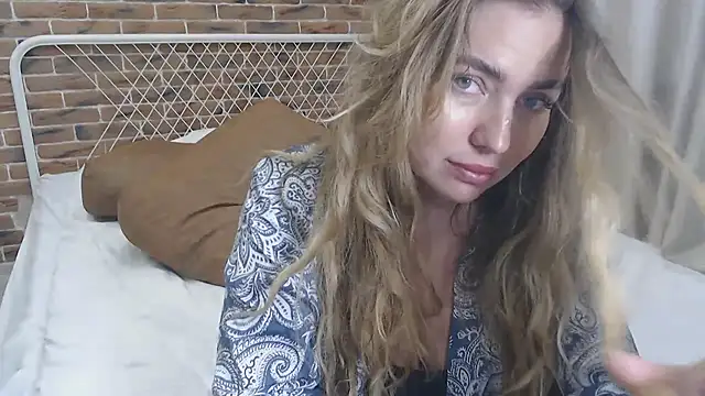 xxkristinaxx online show from March 2025 12:56:01 PM