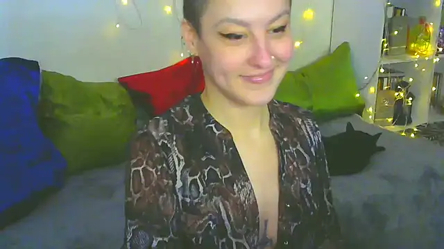 MartaBounty online show from November 2025 05:28:02 AM