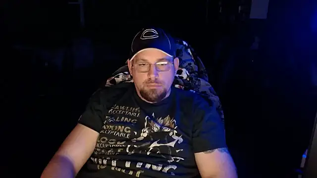 Hunter Largoxh online show from March 2026 01:13:01 AM