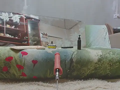 AlinasissyXX online show from March 2026 08:24:01 PM