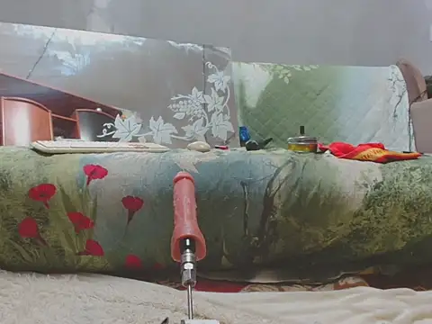 AlinasissyXX online show from March 2026 08:14:01 PM