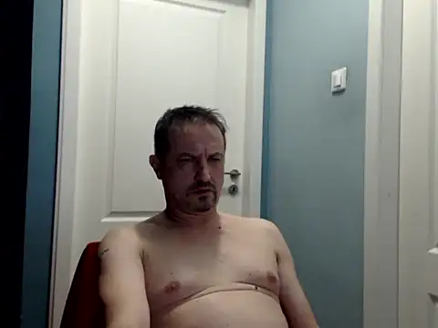 MisterFaithRO online show from May 2026 09:31:02 PM
