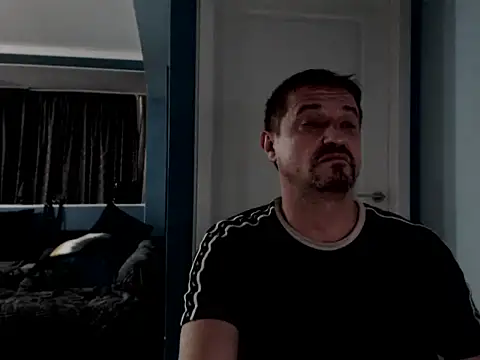MisterFaithRO online show from May 2026 10:48:01 PM