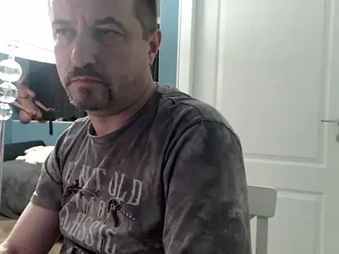 MisterFaithRO online show from May 2026 09:31:02 PM