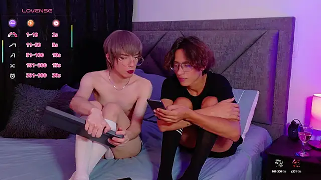 Snapshot of david_blue1 chatting on October 2025 03:49:01 AM david blue1 online show from October 2025 03:49:01 AM