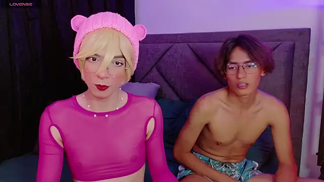 Snapshot of david_blue1 chatting on November 2025 02:17:02 AM david blue1 online show from November 2025 02:17:02 AM