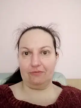 Snapshot of BustyLadyAlma chatting on April 2026 06:00:02 AM BustyLadyAlma online show from April 2026 06:00:02 AM