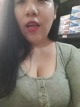 Kalani Engel online show from May 2026 06:03:01 PM