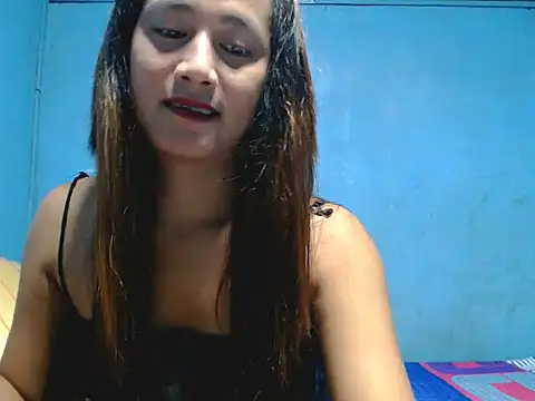 nica20 online show from December 2024 01:49:01 PM