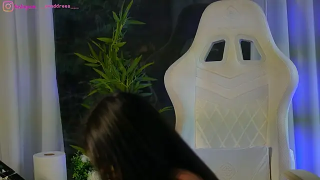 perfectt33n online show from December 2024 09:18:01 AM