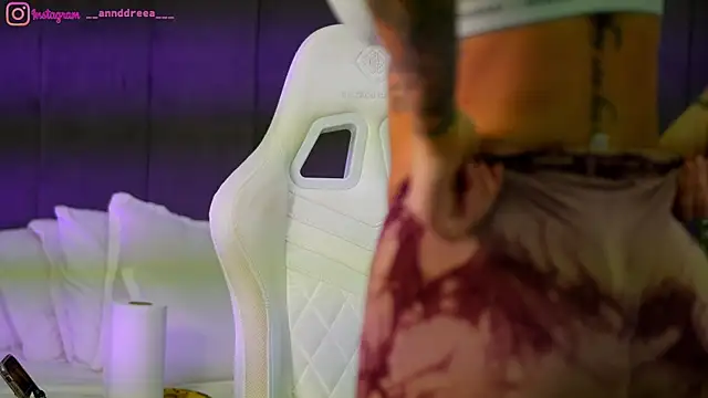 perfectt33n online show from October 2025 03:41:01 PM