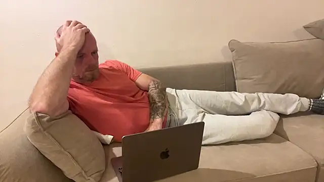 Snapshot of aladin740 chatting on November 2025 06:52:02 PM aladin740 online show from November 2025 06:52:02 PM