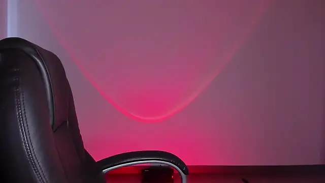 Snapshot of HazelKush chatting on September 2025 04:54:02 PM HazelKush online show from September 2025 04:54:02 PM