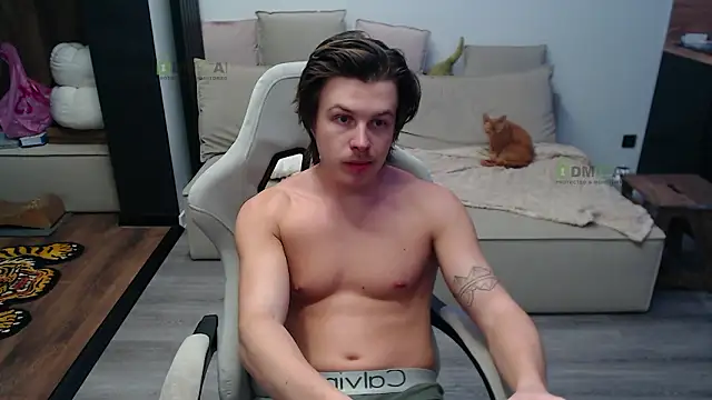 Sunny-Girl1 online show from February 2026 03:33:02 PM