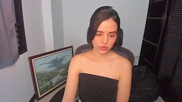 mia collins x online show from October 2025 11:24:02 PM