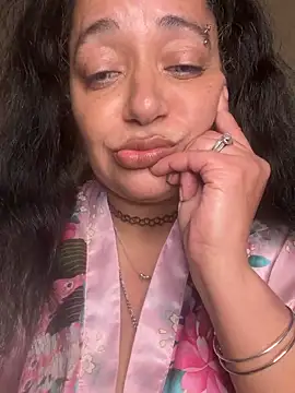 Snapshot of PichyPrettyPussy chatting on December 2025 08:05:02 PM PichyPrettyPussy online show from December 2025 08:05:02 PM