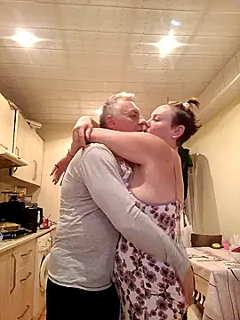  lady red  online show from January 2025 01:53:01 PM