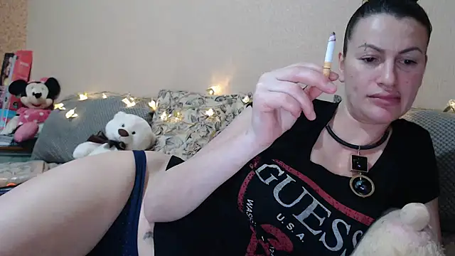 Snapshot of HotDreamm chatting on February 2025 11:21:02 PM HotDreamm online show from February 2025 11:21:02 PM