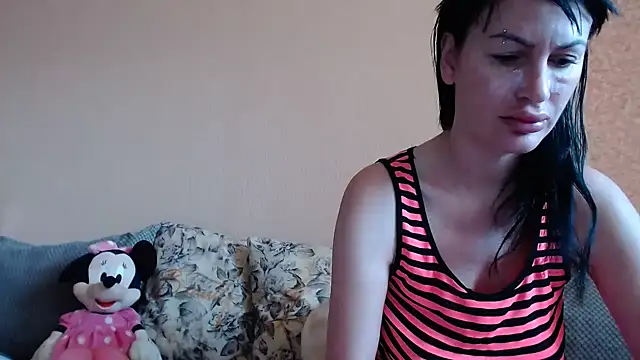 Snapshot of HotDreamm chatting on October 2025 10:27:02 AM HotDreamm online show from October 2025 10:27:02 AM