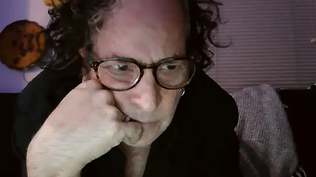 needmorecum online show from April 2026 04:28:02 AM