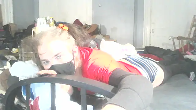 Valarie83 online show from February 2025 01:19:02 AM