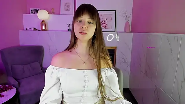 ElizaMild online show from February 2025 04:26:02 PM