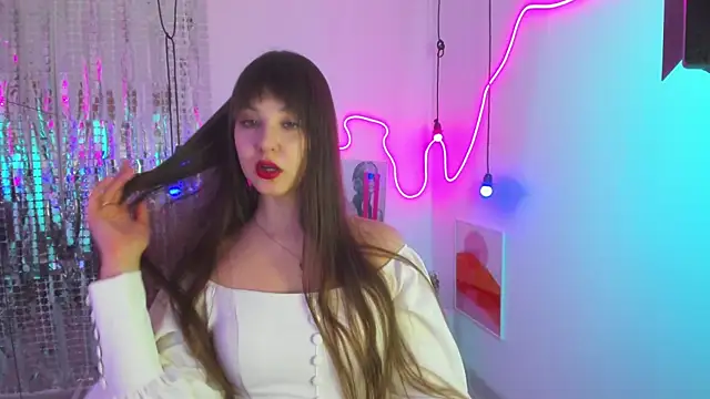 ElizaMild online show from March 2025 01:04:02 PM