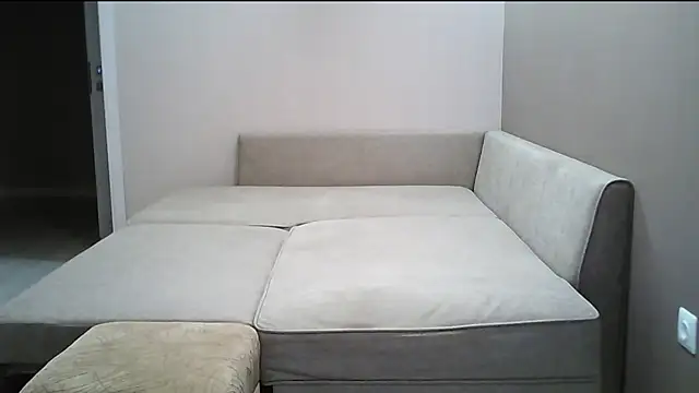 Snapshot of ivanka73 chatting on December 2024 03:36:01 AM ivanka73 online show from December 2024 03:36:01 AM