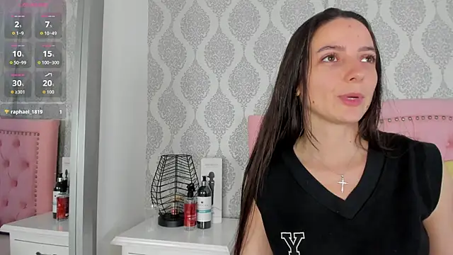 Princsgirl  online show from May 2026 02:33:02 PM