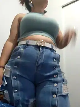 Snapshot of BadMicaela1 chatting on December 2024 03:52:02 AM BadMicaela1 online show from December 2024 03:52:02 AM