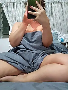 Snapshot of BadMicaela1 chatting on September 2025 05:20:01 AM BadMicaela1 online show from September 2025 05:20:01 AM