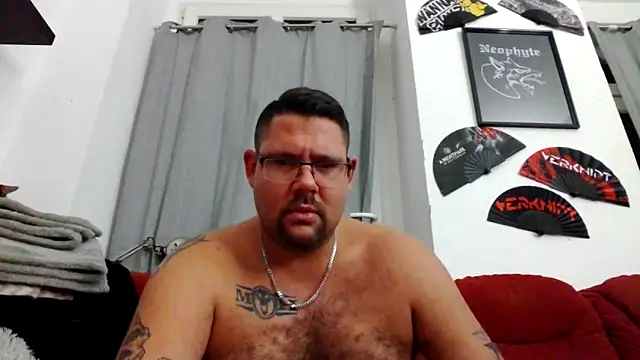 Snapshot of sexykevin17cm chatting on November 2025 05:44:02 PM sexykevin17cm online show from November 2025 05:44:02 PM