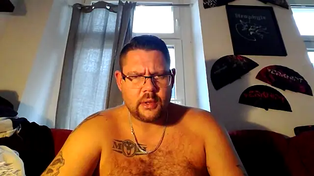 Snapshot of sexykevin17cm chatting on November 2025 02:43:02 PM sexykevin17cm online show from November 2025 02:43:02 PM