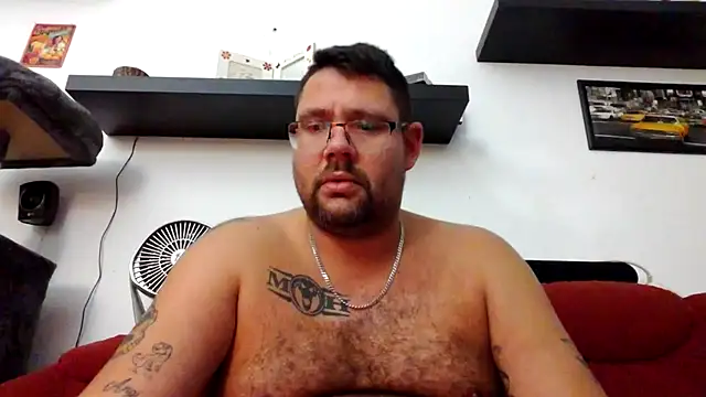 Snapshot of sexykevin17cm chatting on November 2025 03:54:02 PM sexykevin17cm online show from November 2025 03:54:02 PM