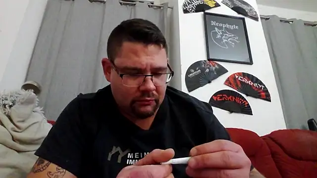 Snapshot of sexykevin17cm chatting on January 2026 08:34:02 PM sexykevin17cm online show from January 2026 08:34:02 PM