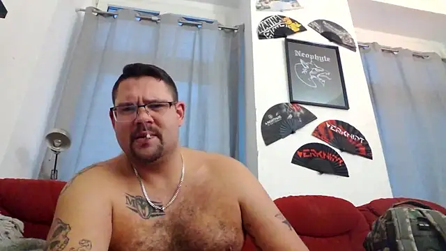 Snapshot of sexykevin17cm chatting on January 2026 03:47:01 PM sexykevin17cm online show from January 2026 03:47:01 PM