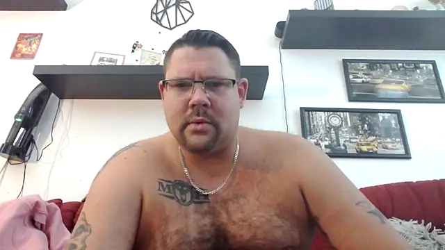 Snapshot of sexykevin17cm chatting on April 2026 03:50:01 PM sexykevin17cm online show from April 2026 03:50:01 PM