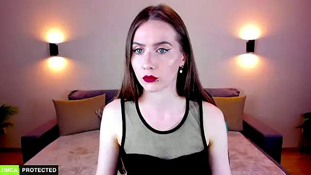Snapshot of TheWoman__ chatting on November 2025 06:41:01 PM TheWoman online show from November 2025 06:41:01 PM