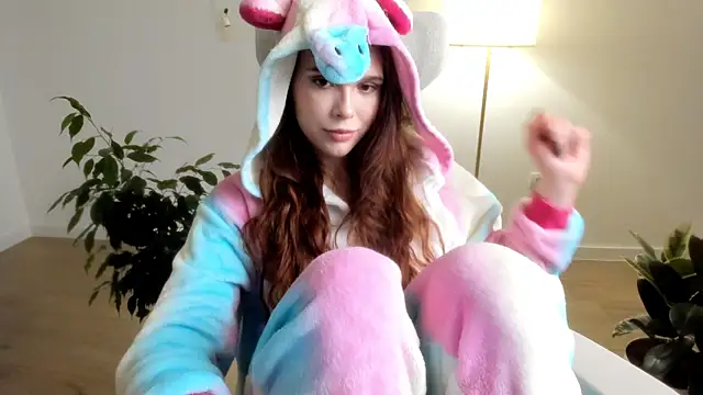 Snapshot of Pokemeboy chatting on November 2025 03:55:01 PM Pokemeboy online show from November 2025 03:55:01 PM