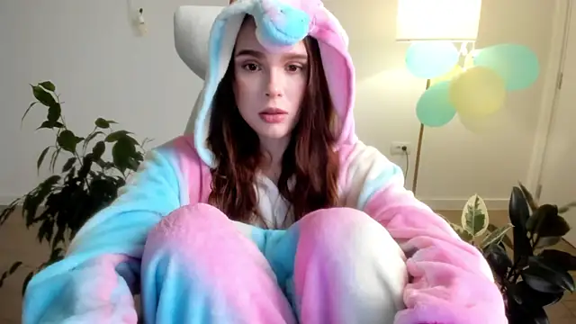 Snapshot of Pokemeboy chatting on December 2025 04:47:02 PM Pokemeboy online show from December 2025 04:47:02 PM