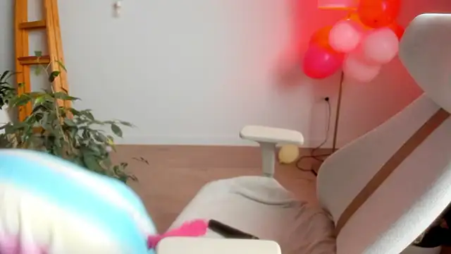 Snapshot of Pokemeboy chatting on February 2026 05:08:01 PM Pokemeboy online show from February 2026 05:08:01 PM