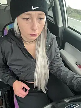 Snapshot of Babii_Nova chatting on November 2025 11:28:01 PM Babii Nova online show from November 2025 11:28:01 PM