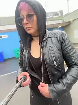 Babii Nova online show from April 2026 04:12:01 PM