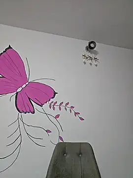 IsabelleCraft online show from November 2025 05:13:01 PM