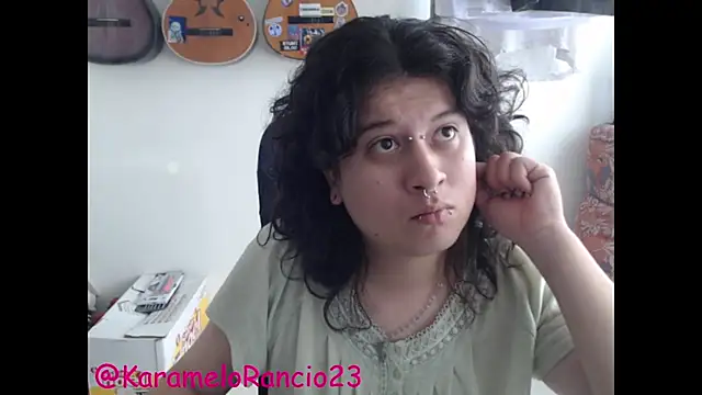 Smoke trip Alicia online show from February 2025 12:47:01 PM